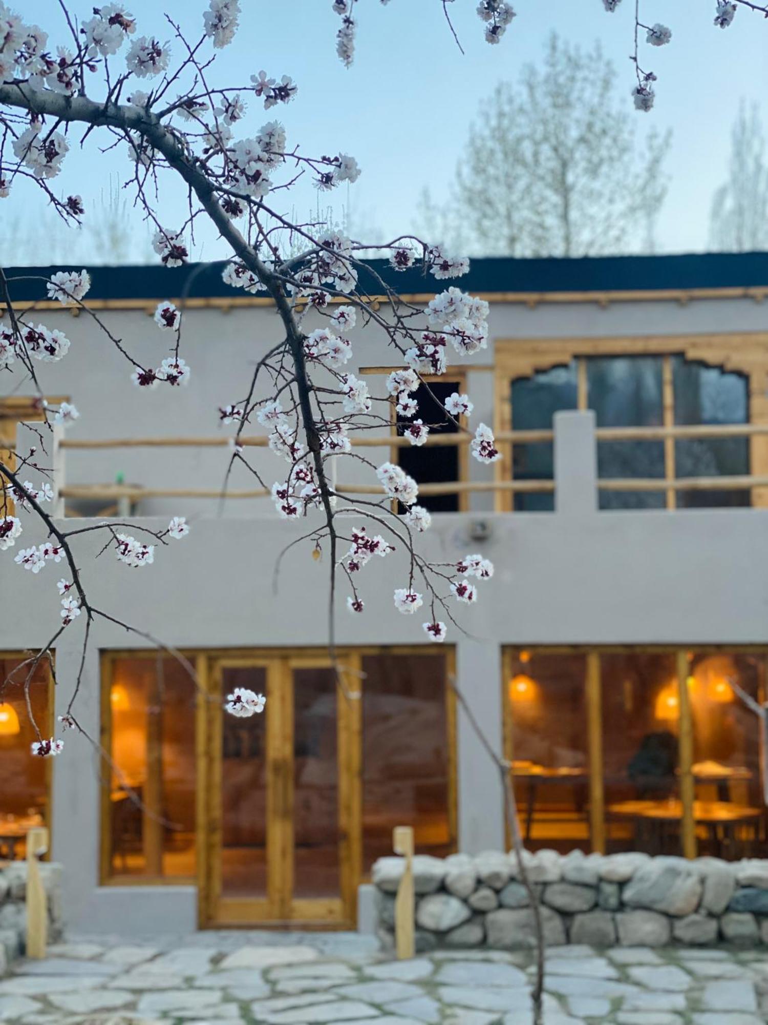 Dolkhar Resort Leh Bagian luar foto